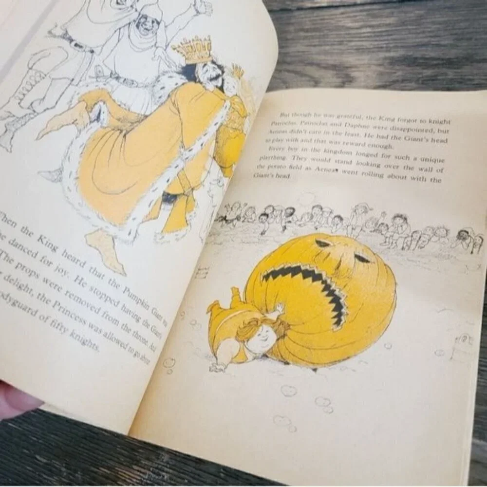 Vintage 70s The Pumpkin Giant by Mary E. Wilkins Picture Book Halloween